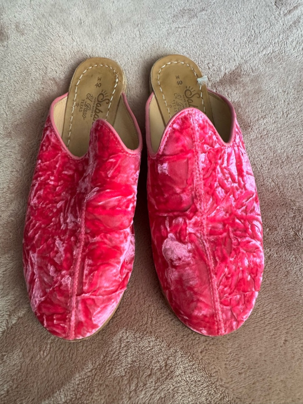 RARE Sabah Pink Crushed Velvet Baba Slides/Mules, Leather Lined, Size 40 (9.5)